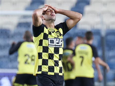 "צריך להסתכל גם למטה". בן חיים (דני מרון)