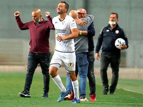 שמחה גדולה בחדרה (אלן שיבר)