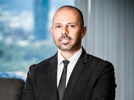 עו"ד רענן עמוסי