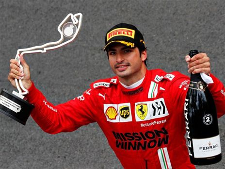 קרלוס סאיינז