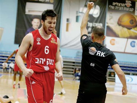 עונה הפכפכה, גם לאנשי המשרוקית (אלן שיבר)