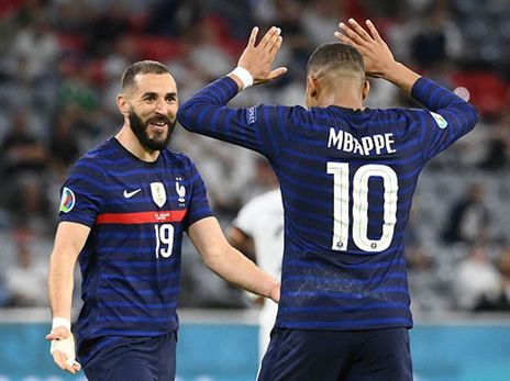 צרפת תבטיח את המקום בשמינית? (GETTY)