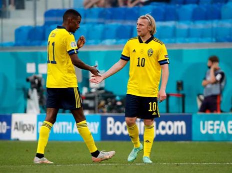 שבדיה תנסה להמשיך את היכולת הטובה מול אוקראינה הנפלאה (GETTY)