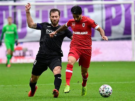 רפאלוב רצה להישאר, אך עבר ליריבה הגדולה (GETTY)