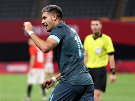 פקונדו מדינה. סידר לחבריו ניצחון ראשון במשחקים האולימפיים (GETTY)