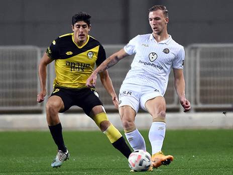 הבן האובד. קארצב (צילום: ברני ארדוב)