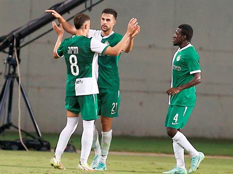 צפויים לפתוח. מוחמד, דוד וחזיזה (אלן שיבר)