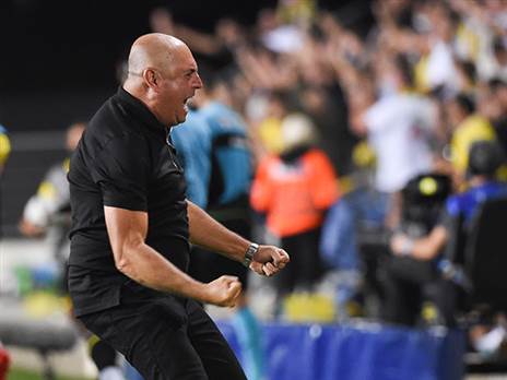 בני לם חוגג מול מכבי ת"א. יקווה לשחזר את התמונות מחר בסמי עופר (ברני ארדוב)