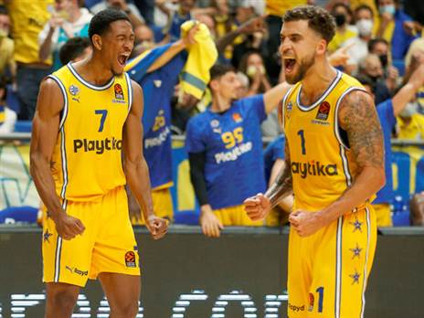 חגיגה צהובה בהיכל (אלן שיבר)