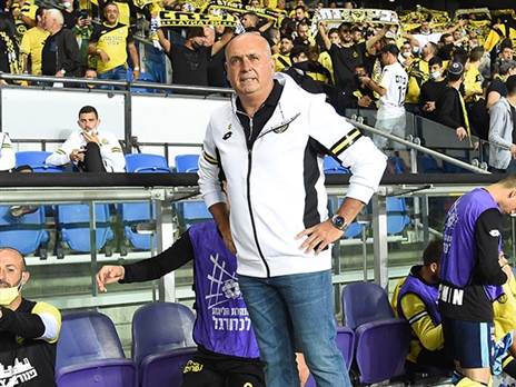 מתוסכל. לם (ברני ארדוב)