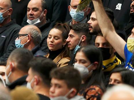 גם מנור סולומון בהיכל (אלן שיבר)