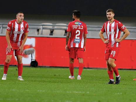 "כל אחד חייב לתת אקסטרה כדי לצאת מהמצב הזה" (צילום: אלן שיבר)