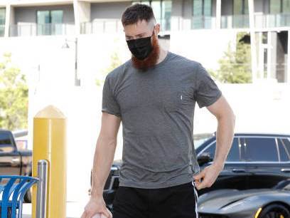 לראשונה מזה הרבה זמן הוא הולך לים עם משפחתו. ביינס (GETTY)