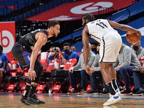 הארדן יכדרר, סימונס יעשה הגנה? (getty)