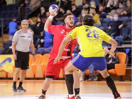 משחק צמוד בדרבי (הדר ואן קולא, איגוד הכדוריד)