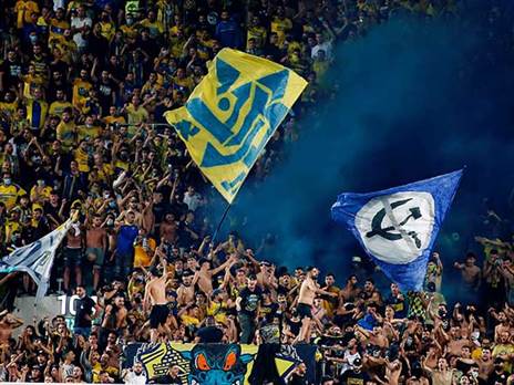 ידחפו את השחקנים למהפך? אוהדי מכבי ת"א (אלן שיבר)