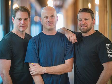 מייסדי באפ טכנולוגיות- ימין לשמאל- אופיר שרעפי, עילי דה-בר, אופיר גרטנר . צילום אילן ספירא