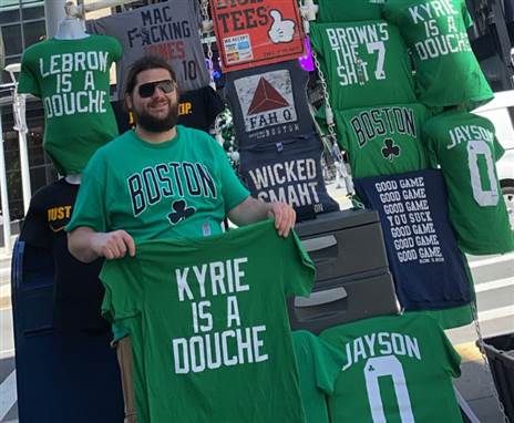 מחוץ ל-TD גארדן