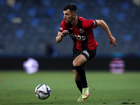 בב"ש מכחישים מגעים איתו. אוז'בולט (מאור אלקסלסי)