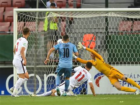 גלוך. בדרגה הראשונה (UEFA)