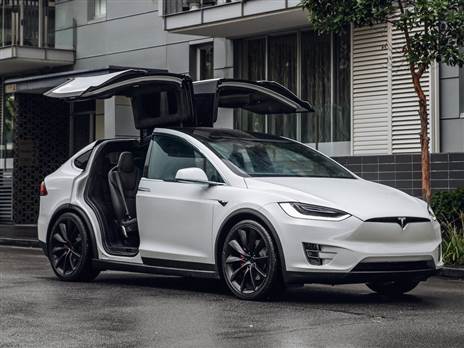 טסלה מודל X