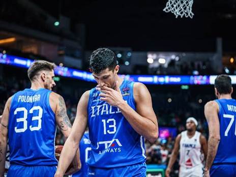 המסע נגמר. גיבור טראגי (FIBA)