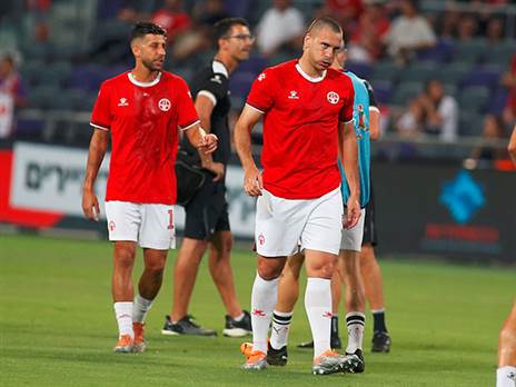 יחמיץ את המשחק? אבו עביד (אלן שיבר)