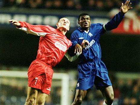 אוסטרץ מול דסאיי. ההשוואה הנכונה ביותר? (Phil Cole/ALLSPORT)