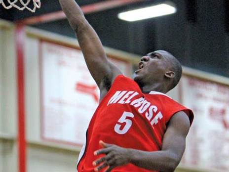 "כישרון כדורסל מיוחד" (Melrose Weekly News)