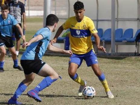 ישאר בצהוב? רביבו (האתר הרשמי של מכבי ת"א)