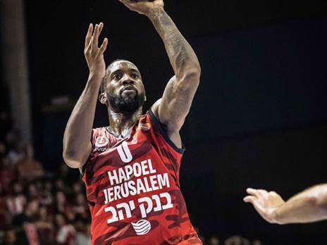 קרינגטון. התאים עצמו לדז'יקיץ' (עודד קרני)