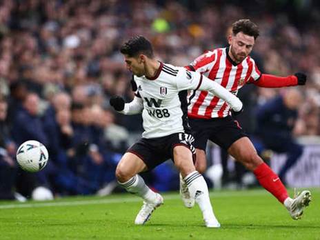 "סובב וסיבך את המגנים" (GETTY)