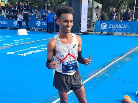 גשאו איילה אחרי מרתון סביליה | צילום: איגוד האתלטיקה