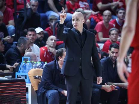 "נתנו להם סלים קלים". פרנקו (עודד קרני)