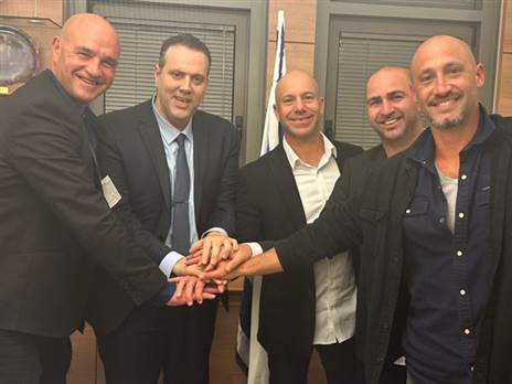 הנוכחים בפגישה (באדיבות משרד התרבות והספורט)