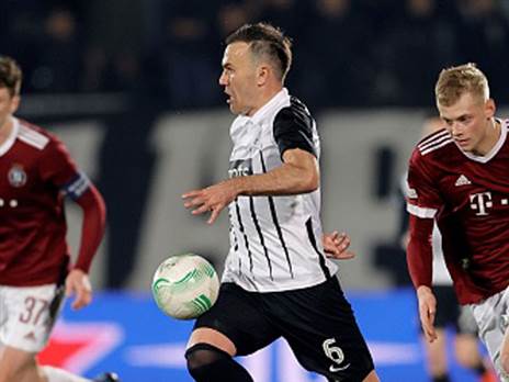 נאתכו ופרטיזן ממשיכים במאבק על מקום באירופה (Getty)