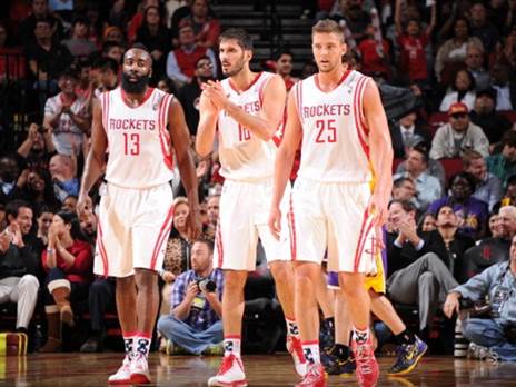 כספי לצד הארדן (Getty)