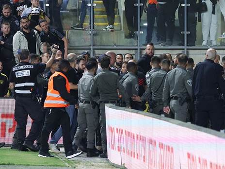 המשחק חודש (אלן שיבר)