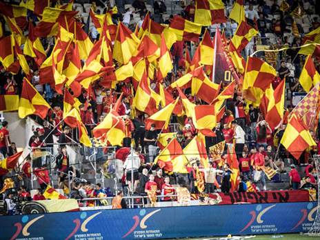 אכזבה גדולה לקהל (קרני)