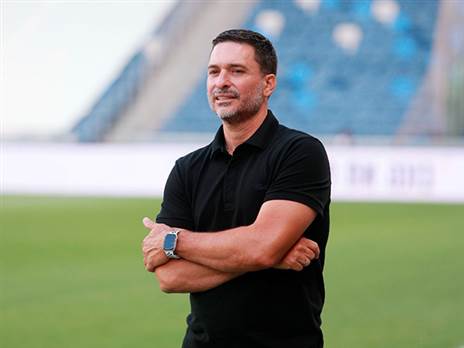 "סגירת מעגל עבורי". דורה (קובי אליהו)