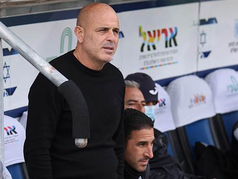 דמות המפתח במעבר - ובפריחה שלו. אבוקסיס (צילום: דני מרון)