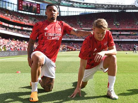 ארסנל תתארח באנפילד בסוף השנה (Getty)