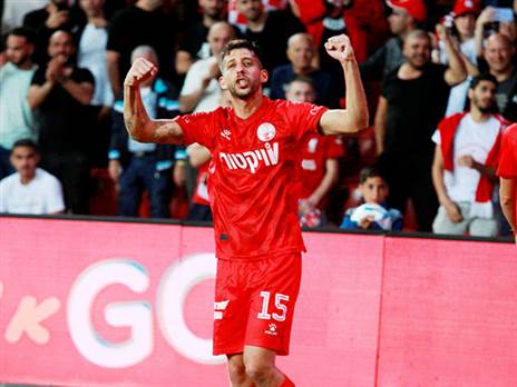 דור מיכה. מגיע לבירה (קובי אליהו)