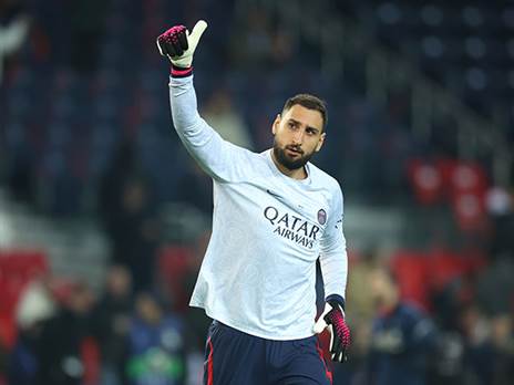 דונארומה. לא שחקן פ.ס.ז' הראשון שנדד (Alex Grimm/Getty Images)