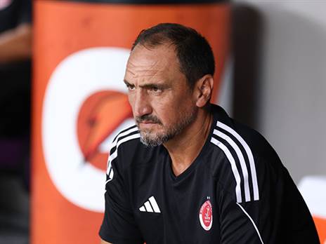 לא מעט לחץ. וולקאניס (דני מרון)