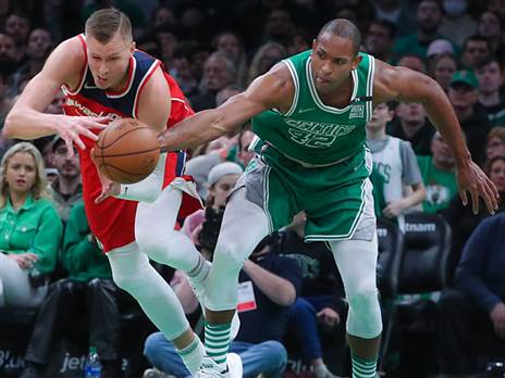 יצליחו לעצור את יוקיץ'? (Matthew J. Lee/The Boston Globe via Getty Images)