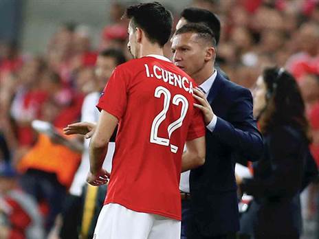 קואנקה ובכר. מעריך אותו (אלן שיבר)