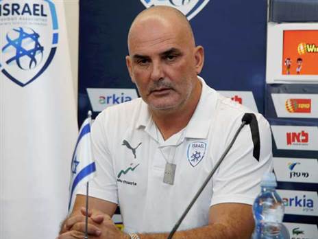 הרגיז את הסרבים. חזן (אלן שיבר)