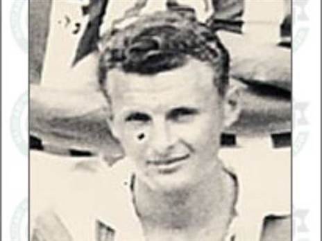 אברהם מנצ'ל ז"ל בימיו כשחקן מכבי חיפה (צילום: האתר הרשמי של מכבי חיפה)