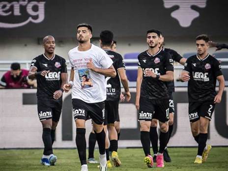 "ריגש את כולנו" (עודד קרני)